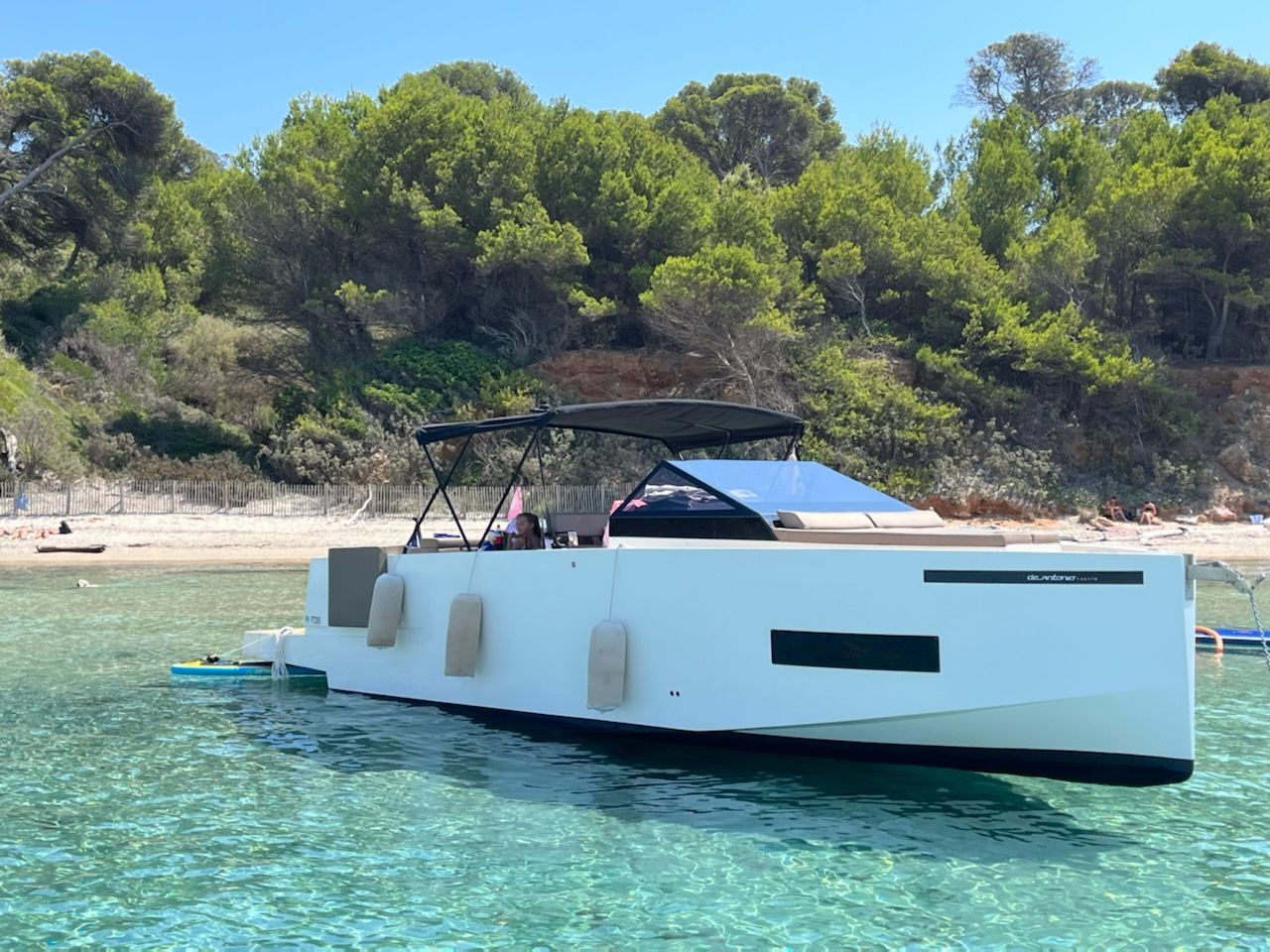 slider 1 De Antonio Yachts D34 Cruiser